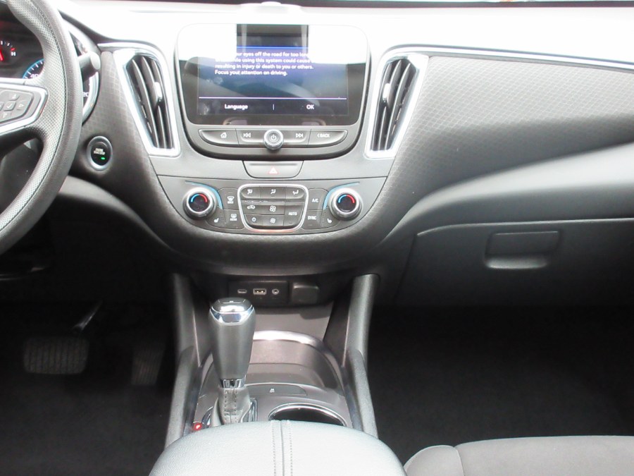 2019 Chevrolet Malibu 4dr Sdn LT w/1LT, available for sale in Linden, New Jersey | Route 27 Auto Mall. Linden, New Jersey 2019 Chevrolet Malibu 4dr Sdn LT w/1LT, available for sale in Linden, New Jersey | Route 27 Auto Mall. Linden, New Jersey