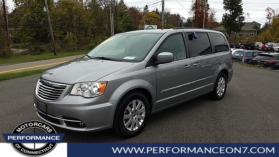 2013 Chrysler Town & Country 4dr Wgn Touring, available for sale in Wilton, Connecticut | Performance Motor Cars Of Connecticut LLC. Wilton, Connecticut 2013 Chrysler Town & Country 4dr Wgn Touring, available for sale in Wilton, Connecticut | Performance Motor Cars Of Connecticut LLC. Wilton, Connecticut
