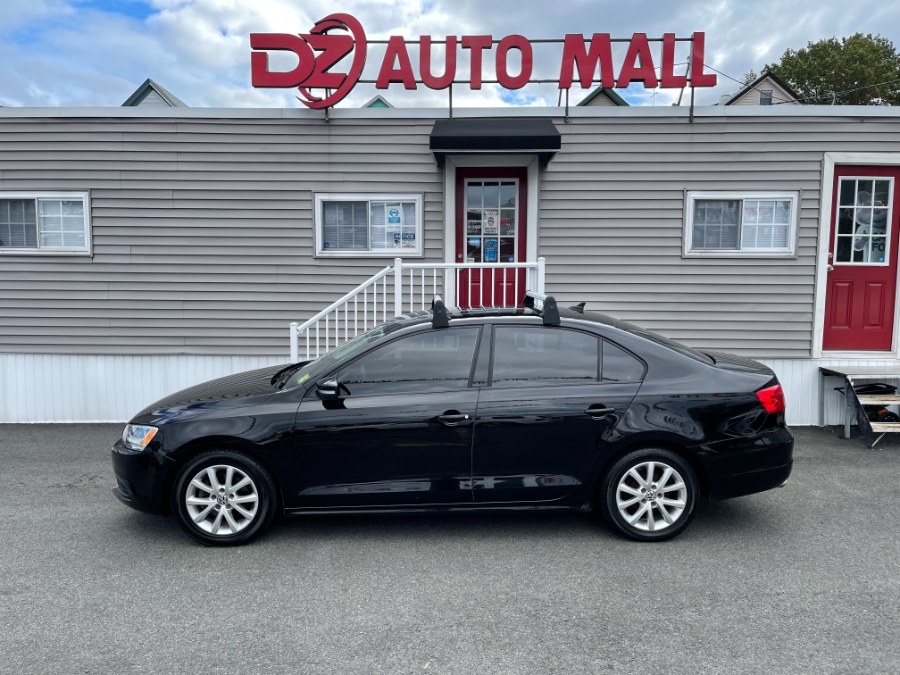 2011 Volkswagen Jetta Sedan 4dr Manual SE w/Convenience PZEV, available for sale in Paterson, New Jersey | DZ Automall. Paterson, New Jersey 2011 Volkswagen Jetta Sedan 4dr Manual SE w/Convenience PZEV, available for sale in Paterson, New Jersey | DZ Automall. Paterson, New Jersey