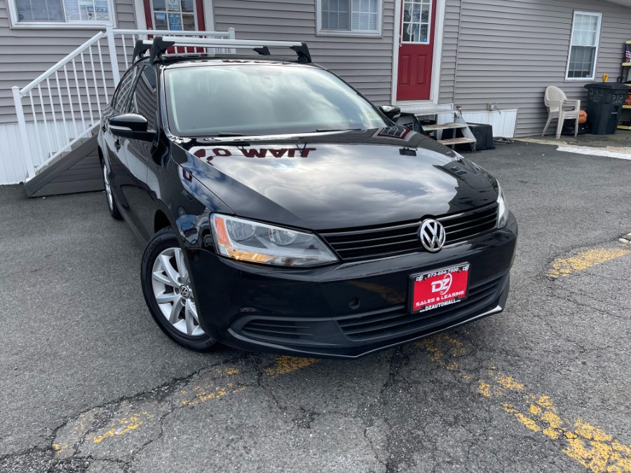 2011 Volkswagen Jetta Sedan 4dr Manual SE w/Convenience PZEV, available for sale in Paterson, New Jersey | DZ Automall. Paterson, New Jersey 2011 Volkswagen Jetta Sedan 4dr Manual SE w/Convenience PZEV, available for sale in Paterson, New Jersey | DZ Automall. Paterson, New Jersey