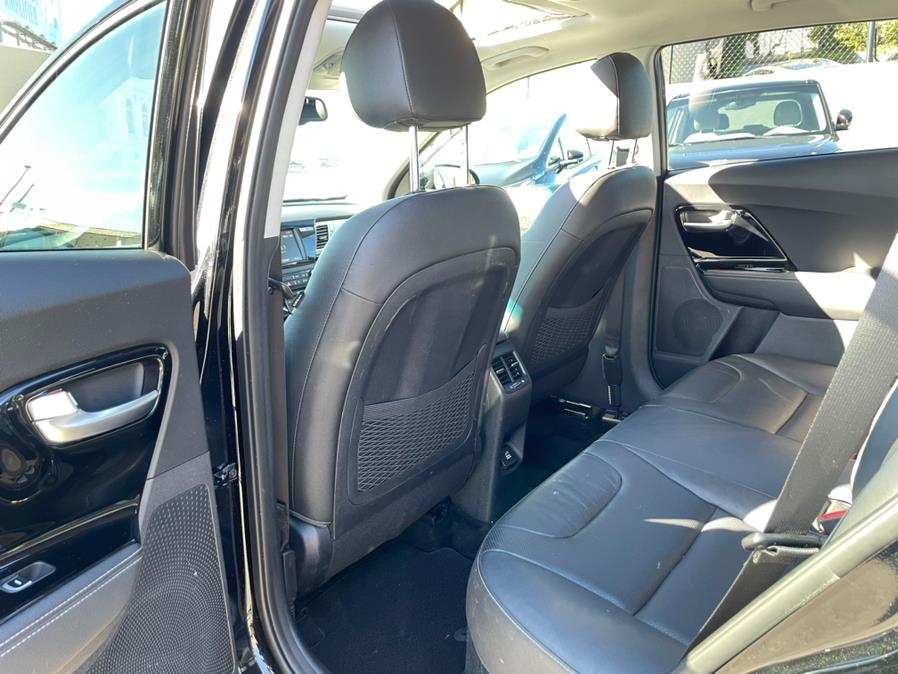 Used Kia Niro Plug-In Hybrid EX Premium 2019 | Green Light Auto Wholesale. Daly City, California Used Kia Niro Plug-In Hybrid EX Premium 2019 | Green Light Auto Wholesale. Daly City, California