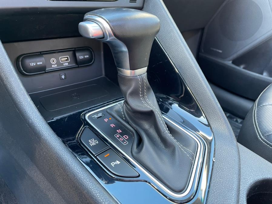 Used Kia Niro Plug-In Hybrid EX Premium 2019 | Green Light Auto Wholesale. Daly City, California Used Kia Niro Plug-In Hybrid EX Premium 2019 | Green Light Auto Wholesale. Daly City, California