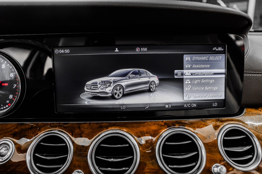 Used Mercedes-Benz E-Class E 300 4MATIC Sedan 2018 | 26 Motors Long Island. ELMONT, New York Used Mercedes-Benz E-Class E 300 4MATIC Sedan 2018 | 26 Motors Long Island. ELMONT, New York