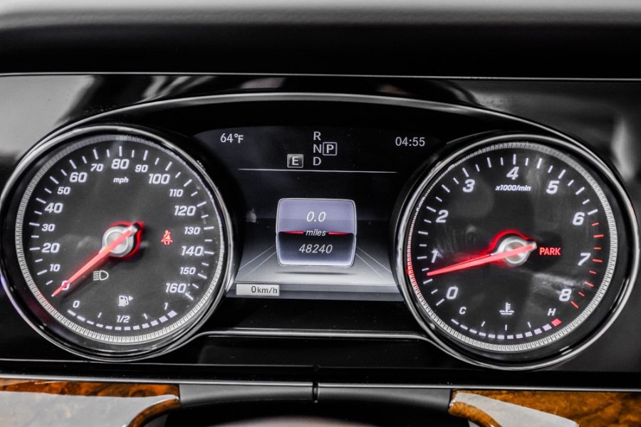 Used Mercedes-Benz E-Class E 300 4MATIC Sedan 2018 | 26 Motors Long Island. ELMONT, New York Used Mercedes-Benz E-Class E 300 4MATIC Sedan 2018 | 26 Motors Long Island. ELMONT, New York