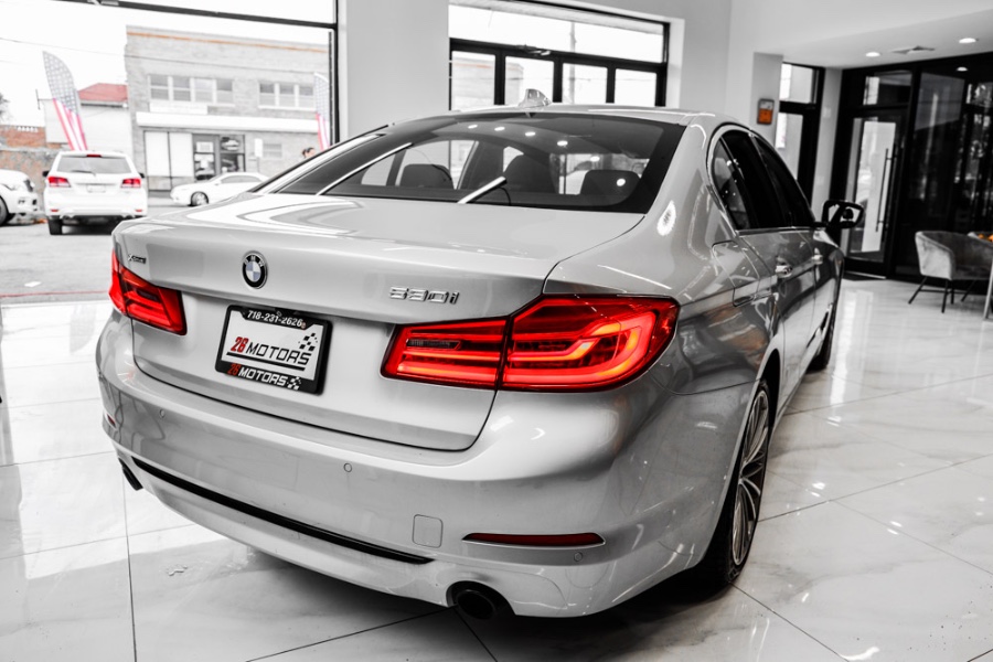Used BMW 5 Series 530i xDrive Sedan 2018 | 26 Motors Long Island. ELMONT, New York Used BMW 5 Series 530i xDrive Sedan 2018 | 26 Motors Long Island. ELMONT, New York