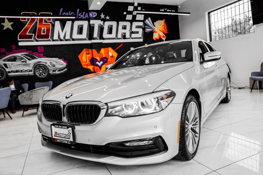 Used BMW 5 Series 530i xDrive Sedan 2018 | 26 Motors Long Island. ELMONT, New York Used BMW 5 Series 530i xDrive Sedan 2018 | 26 Motors Long Island. ELMONT, New York