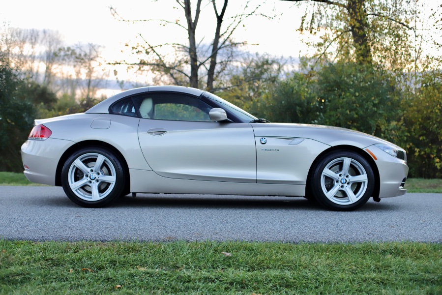 2010 BMW Z4 2dr Roadster sDrive30i, available for sale in North Salem, New York | Meccanic Shop North Inc. North Salem, New York 2010 BMW Z4 2dr Roadster sDrive30i, available for sale in North Salem, New York | Meccanic Shop North Inc. North Salem, New York