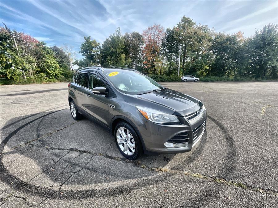2015 Ford Escape FWD 4dr Titanium, available for sale in Stratford, Connecticut | Wiz Leasing Inc. Stratford, Connecticut