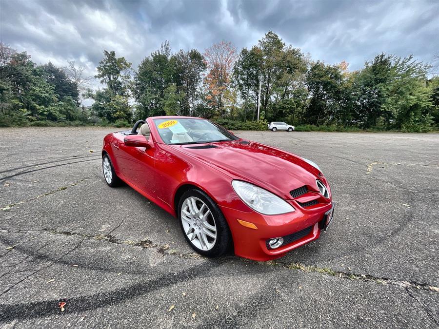 Used Mercedes-Benz SLK-Class 2dr Roadster 3.0L 2009 | Wiz Leasing Inc. Stratford, Connecticut Used Mercedes-Benz SLK-Class 2dr Roadster 3.0L 2009 | Wiz Leasing Inc. Stratford, Connecticut