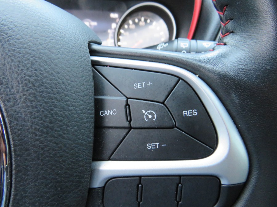2020 Jeep Compass Trailhawk 4x4, available for sale in Middle Village, New York | Road Masters II INC. Middle Village, New York 2020 Jeep Compass Trailhawk 4x4, available for sale in Middle Village, New York | Road Masters II INC. Middle Village, New York