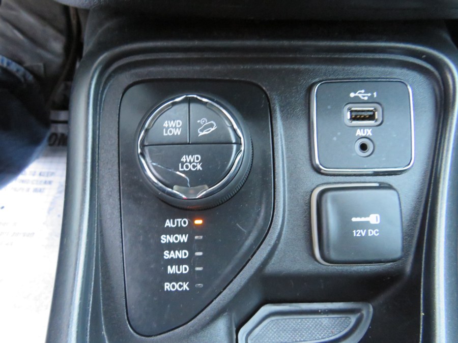2020 Jeep Compass Trailhawk 4x4, available for sale in Middle Village, New York | Road Masters II INC. Middle Village, New York 2020 Jeep Compass Trailhawk 4x4, available for sale in Middle Village, New York | Road Masters II INC. Middle Village, New York