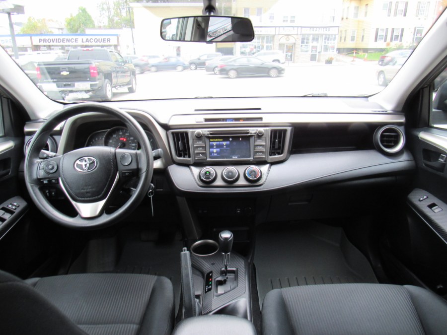 Used Toyota RAV4 LE 2015 | Hilario's Auto Sales Inc.. Worcester, Massachusetts Used Toyota RAV4 LE 2015 | Hilario's Auto Sales Inc.. Worcester, Massachusetts