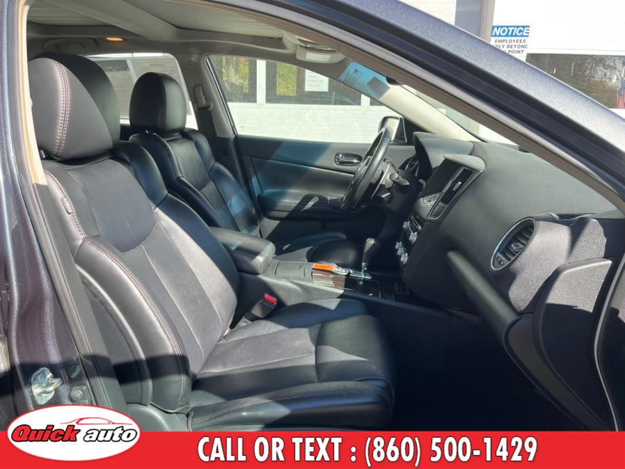 Used Nissan Maxima 4dr Sdn 3.5 SV w/Premium Pkg 2013 | Quick Auto LLC. Bristol, Connecticut Used Nissan Maxima 4dr Sdn 3.5 SV w/Premium Pkg 2013 | Quick Auto LLC. Bristol, Connecticut