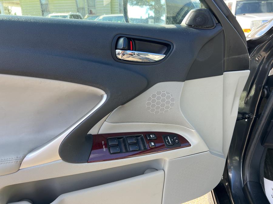2007 Lexus IS 350 4dr Sport Sdn Auto, available for sale in Springfield, Massachusetts | Absolute Motors Inc. Springfield, Massachusetts 2007 Lexus IS 350 4dr Sport Sdn Auto, available for sale in Springfield, Massachusetts | Absolute Motors Inc. Springfield, Massachusetts