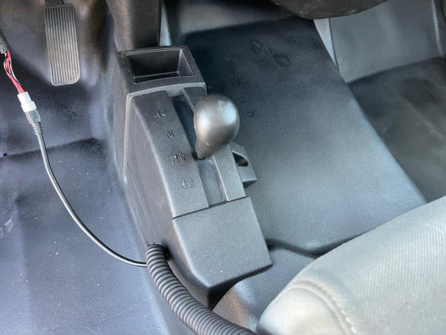 2017 Chevrolet Silverado 3500HD 4WD Reg Cab 137.5" WB, 59.06" CA WT, available for sale in South Windsor, Connecticut | Mike And Tony Auto Sales, Inc. South Windsor, Connecticut 2017 Chevrolet Silverado 3500HD 4WD Reg Cab 137.5" WB, 59.06" CA WT, available for sale in South Windsor, Connecticut | Mike And Tony Auto Sales, Inc. South Windsor, Connecticut