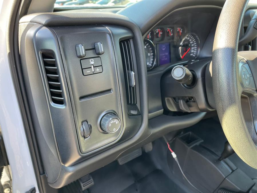 2017 Chevrolet Silverado 3500HD 4WD Reg Cab 137.5" WB, 59.06" CA WT, available for sale in South Windsor, Connecticut | Mike And Tony Auto Sales, Inc. South Windsor, Connecticut 2017 Chevrolet Silverado 3500HD 4WD Reg Cab 137.5" WB, 59.06" CA WT, available for sale in South Windsor, Connecticut | Mike And Tony Auto Sales, Inc. South Windsor, Connecticut