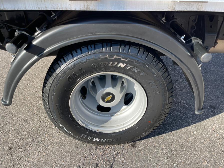 2017 Chevrolet Silverado 3500HD 4WD Reg Cab 137.5" WB, 59.06" CA WT, available for sale in South Windsor, Connecticut | Mike And Tony Auto Sales, Inc. South Windsor, Connecticut 2017 Chevrolet Silverado 3500HD 4WD Reg Cab 137.5" WB, 59.06" CA WT, available for sale in South Windsor, Connecticut | Mike And Tony Auto Sales, Inc. South Windsor, Connecticut