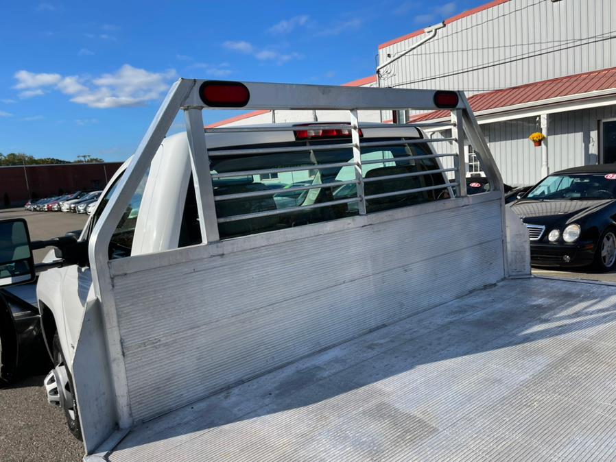 2017 Chevrolet Silverado 3500HD 4WD Reg Cab 137.5" WB, 59.06" CA WT, available for sale in South Windsor, Connecticut | Mike And Tony Auto Sales, Inc. South Windsor, Connecticut 2017 Chevrolet Silverado 3500HD 4WD Reg Cab 137.5" WB, 59.06" CA WT, available for sale in South Windsor, Connecticut | Mike And Tony Auto Sales, Inc. South Windsor, Connecticut