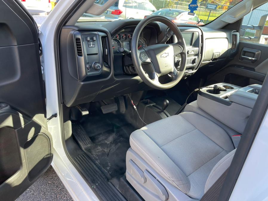 2017 Chevrolet Silverado 3500HD 4WD Reg Cab 137.5" WB, 59.06" CA WT, available for sale in South Windsor, Connecticut | Mike And Tony Auto Sales, Inc. South Windsor, Connecticut 2017 Chevrolet Silverado 3500HD 4WD Reg Cab 137.5" WB, 59.06" CA WT, available for sale in South Windsor, Connecticut | Mike And Tony Auto Sales, Inc. South Windsor, Connecticut