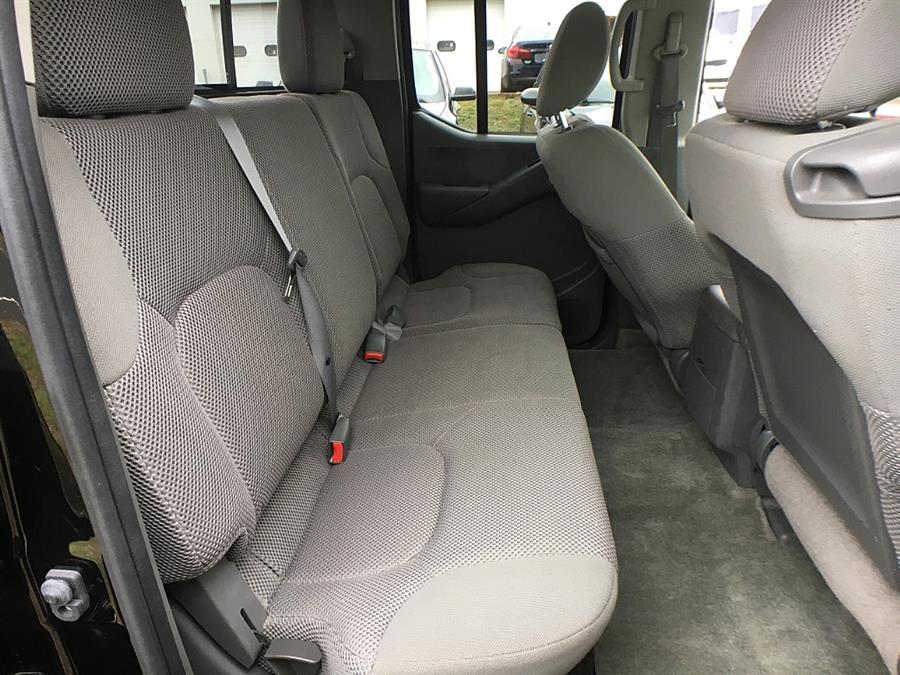 Used Nissan Frontier 4WD Crew Cab SWB Auto SL 2014 | Smart Buy Auto Sales, LLC. Wallingford, Connecticut Used Nissan Frontier 4WD Crew Cab SWB Auto SL 2014 | Smart Buy Auto Sales, LLC. Wallingford, Connecticut