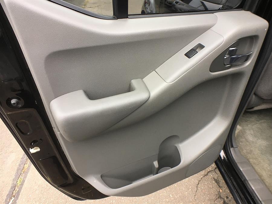 Used Nissan Frontier 4WD Crew Cab SWB Auto SL 2014 | Smart Buy Auto Sales, LLC. Wallingford, Connecticut Used Nissan Frontier 4WD Crew Cab SWB Auto SL 2014 | Smart Buy Auto Sales, LLC. Wallingford, Connecticut