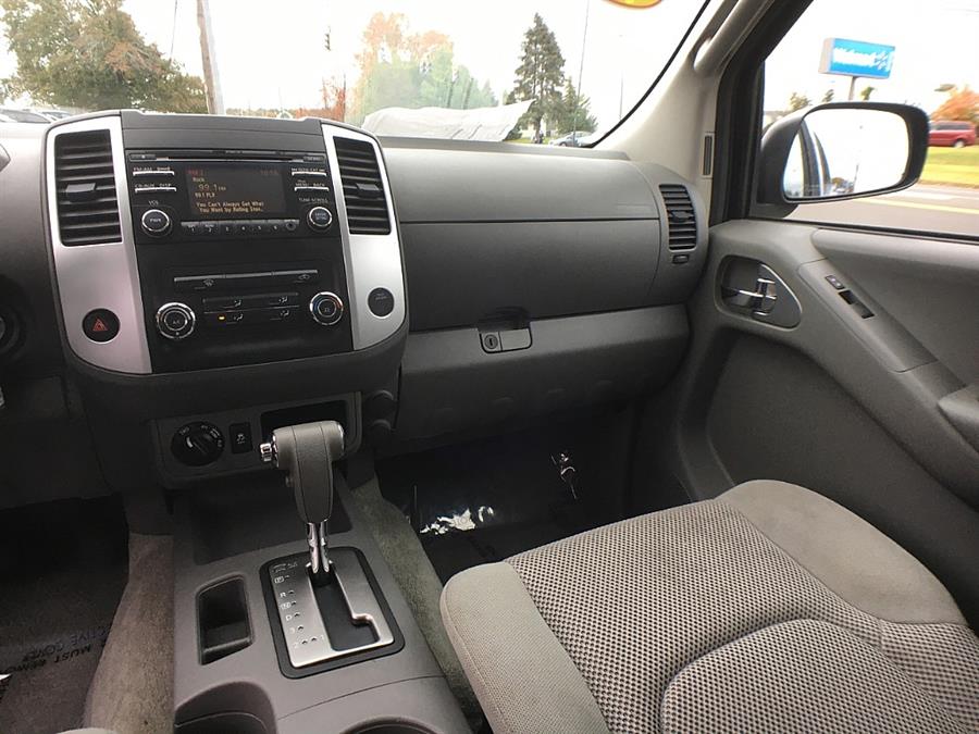 Used Nissan Frontier 4WD Crew Cab SWB Auto SL 2014 | Smart Buy Auto Sales, LLC. Wallingford, Connecticut Used Nissan Frontier 4WD Crew Cab SWB Auto SL 2014 | Smart Buy Auto Sales, LLC. Wallingford, Connecticut