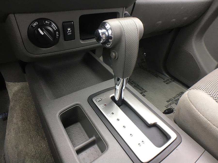 Used Nissan Frontier 4WD Crew Cab SWB Auto SL 2014 | Smart Buy Auto Sales, LLC. Wallingford, Connecticut Used Nissan Frontier 4WD Crew Cab SWB Auto SL 2014 | Smart Buy Auto Sales, LLC. Wallingford, Connecticut