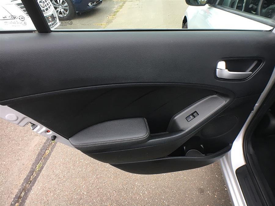 Used Kia Forte LX Auto 2017 | Smart Buy Auto Sales, LLC. Wallingford, Connecticut Used Kia Forte LX Auto 2017 | Smart Buy Auto Sales, LLC. Wallingford, Connecticut