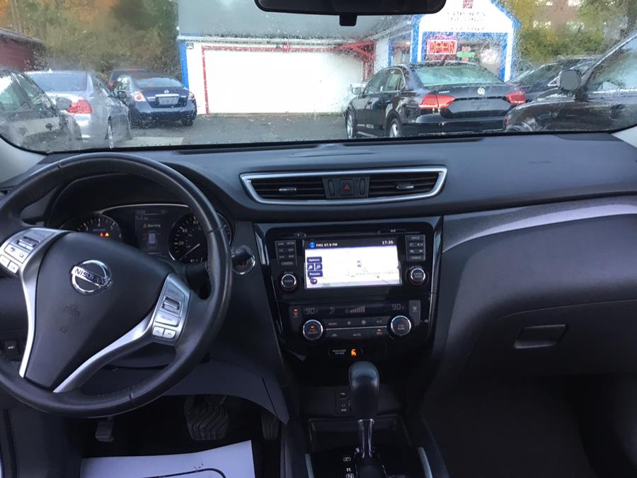 Used Nissan Rogue SL 2015 | Liberty Motors. Manchester, Connecticut Used Nissan Rogue SL 2015 | Liberty Motors. Manchester, Connecticut