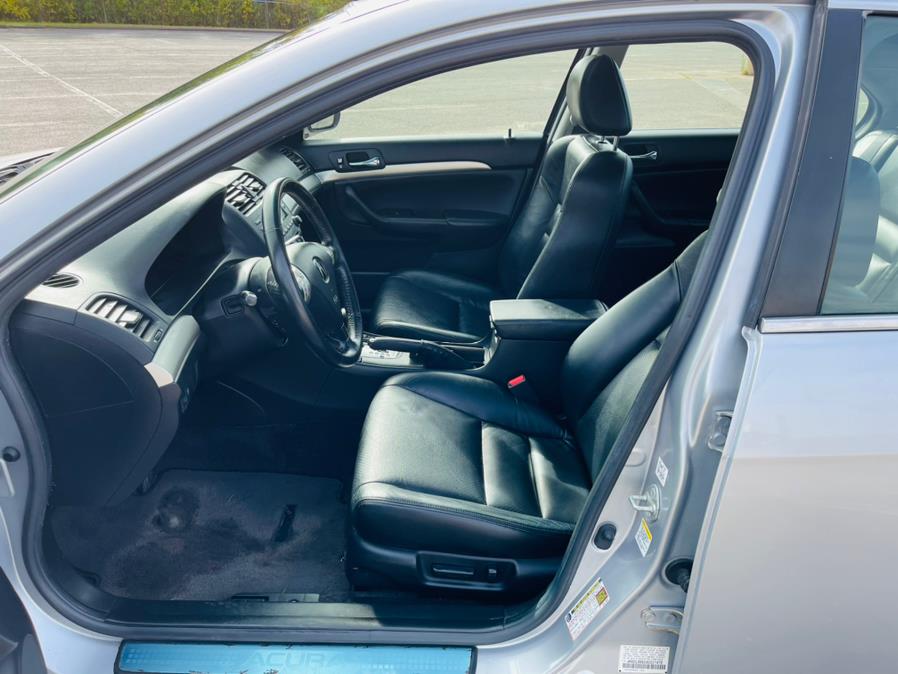 2004 Acura TSX 4dr Sport Sdn Auto, available for sale in New Britain, Connecticut | Supreme Automotive. New Britain, Connecticut 2004 Acura TSX 4dr Sport Sdn Auto, available for sale in New Britain, Connecticut | Supreme Automotive. New Britain, Connecticut