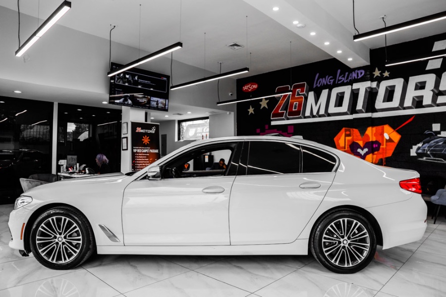 Used BMW 5 Series 530i xDrive Sedan 2019 | 26 Motors Long Island. ELMONT, New York Used BMW 5 Series 530i xDrive Sedan 2019 | 26 Motors Long Island. ELMONT, New York