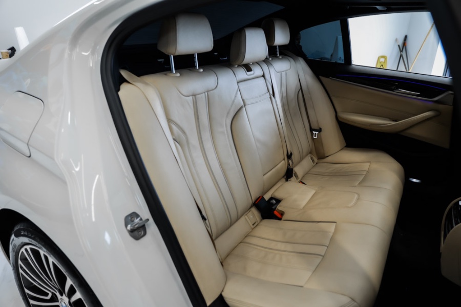 Used BMW 5 Series 530i xDrive Sedan 2019 | 26 Motors Long Island. ELMONT, New York Used BMW 5 Series 530i xDrive Sedan 2019 | 26 Motors Long Island. ELMONT, New York