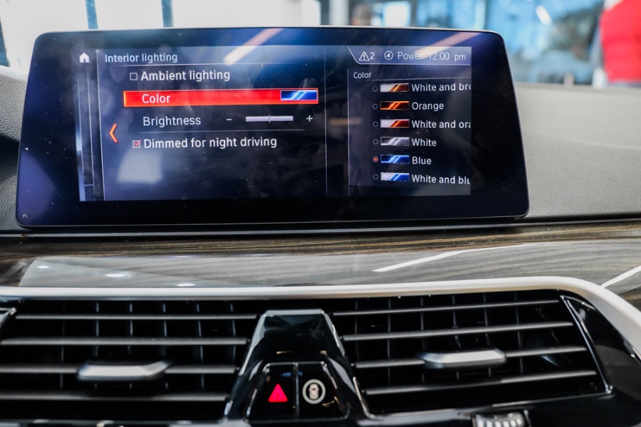 Used BMW 5 Series 530i xDrive Sedan 2019 | 26 Motors Long Island. ELMONT, New York Used BMW 5 Series 530i xDrive Sedan 2019 | 26 Motors Long Island. ELMONT, New York