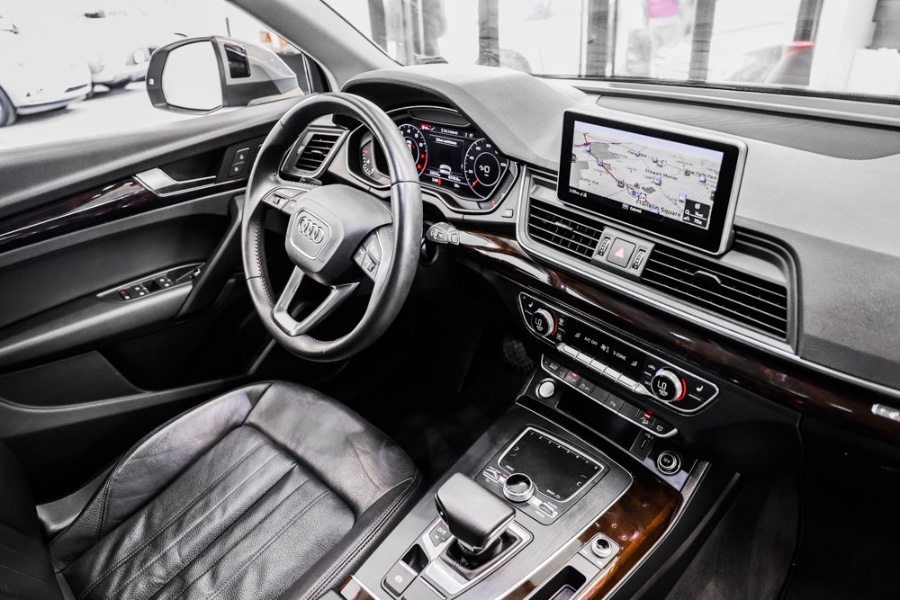 Used Audi Q5 2.0 TFSI Tech Premium Plus 2018 | 26 Motors Long Island. ELMONT, New York Used Audi Q5 2.0 TFSI Tech Premium Plus 2018 | 26 Motors Long Island. ELMONT, New York