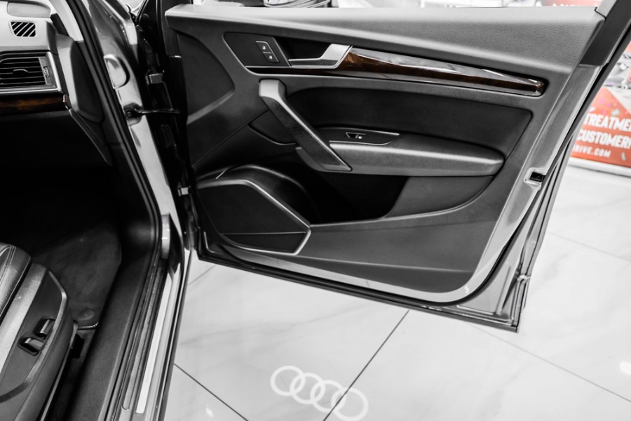Used Audi Q5 2.0 TFSI Tech Premium Plus 2018 | 26 Motors Long Island. ELMONT, New York Used Audi Q5 2.0 TFSI Tech Premium Plus 2018 | 26 Motors Long Island. ELMONT, New York