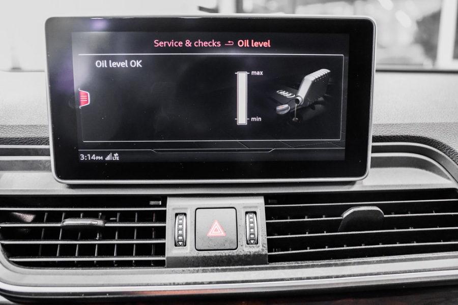 Used Audi Q5 2.0 TFSI Tech Premium Plus 2018 | 26 Motors Long Island. ELMONT, New York Used Audi Q5 2.0 TFSI Tech Premium Plus 2018 | 26 Motors Long Island. ELMONT, New York
