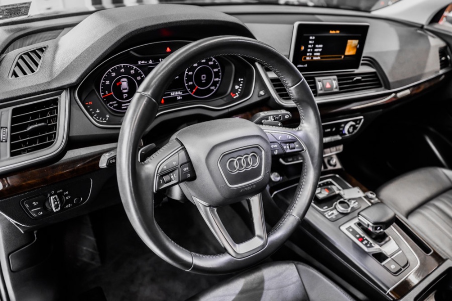 Used Audi Q5 2.0 TFSI Tech Premium Plus 2018 | 26 Motors Long Island. ELMONT, New York Used Audi Q5 2.0 TFSI Tech Premium Plus 2018 | 26 Motors Long Island. ELMONT, New York