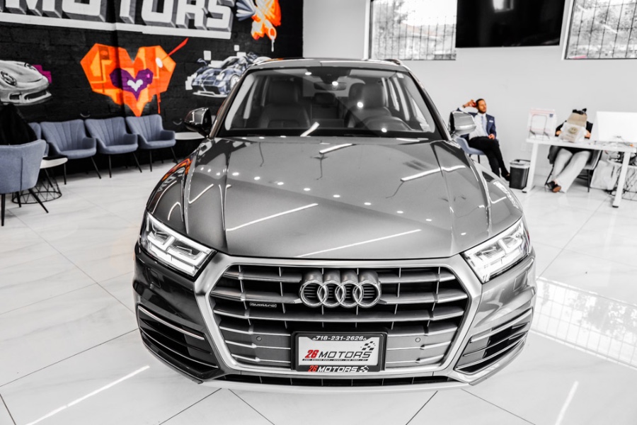 Used Audi Q5 2.0 TFSI Tech Premium Plus 2018 | 26 Motors Long Island. ELMONT, New York Used Audi Q5 2.0 TFSI Tech Premium Plus 2018 | 26 Motors Long Island. ELMONT, New York