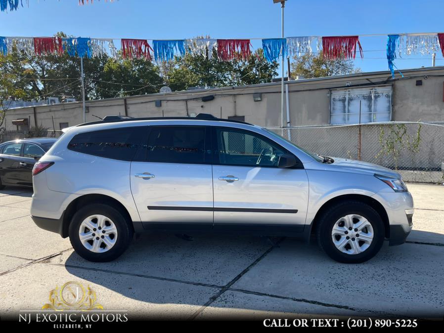 Used Chevrolet Traverse FWD 4dr LS w/1LS 2017 | NJ Exotic Motors. Elizabeth, New Jersey Used Chevrolet Traverse FWD 4dr LS w/1LS 2017 | NJ Exotic Motors. Elizabeth, New Jersey