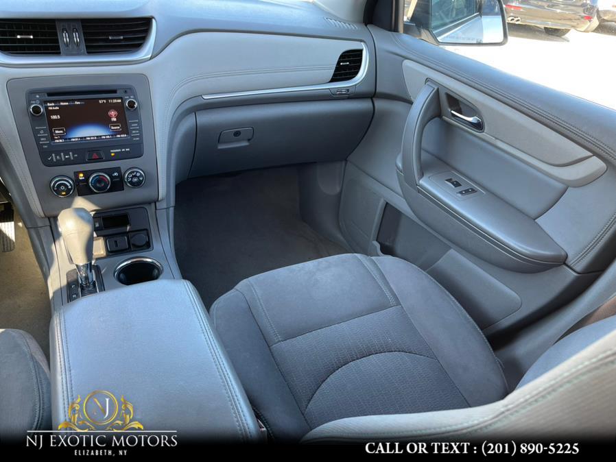 Used Chevrolet Traverse FWD 4dr LS w/1LS 2017 | NJ Exotic Motors. Elizabeth, New Jersey Used Chevrolet Traverse FWD 4dr LS w/1LS 2017 | NJ Exotic Motors. Elizabeth, New Jersey