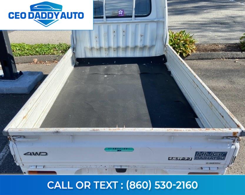 1995 Daihatsu Hijet Mini truck, available for sale in Online only, Connecticut | CEO DADDY AUTO. Online only, Connecticut 1995 Daihatsu Hijet Mini truck, available for sale in Online only, Connecticut | CEO DADDY AUTO. Online only, Connecticut