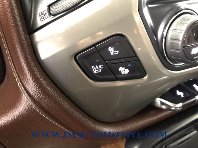 Used Chevrolet Silverado 3500hd 4WD Crew Cab 153.7 High Country 2015 | J&M Automotive Sls&Svc LLC. Naugatuck, Connecticut Used Chevrolet Silverado 3500hd 4WD Crew Cab 153.7 High Country 2015 | J&M Automotive Sls&Svc LLC. Naugatuck, Connecticut