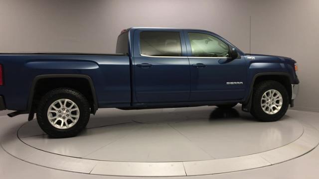 2015 GMC Sierra 1500 4WD Crew Cab 143.5 SLE, available for sale in Naugatuck, Connecticut | J&M Automotive Sls&Svc LLC. Naugatuck, Connecticut 2015 GMC Sierra 1500 4WD Crew Cab 143.5 SLE, available for sale in Naugatuck, Connecticut | J&M Automotive Sls&Svc LLC. Naugatuck, Connecticut