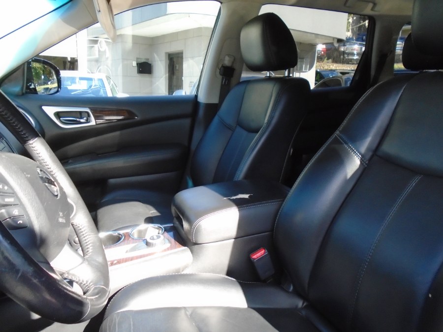 2014 Nissan Pathfinder 4WD 4dr S, available for sale in Waterbury, Connecticut | Jim Juliani Motors. Waterbury, Connecticut 2014 Nissan Pathfinder 4WD 4dr S, available for sale in Waterbury, Connecticut | Jim Juliani Motors. Waterbury, Connecticut