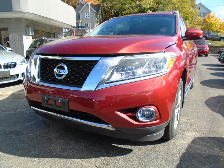 2014 Nissan Pathfinder 4WD 4dr S, available for sale in Waterbury, Connecticut | Jim Juliani Motors. Waterbury, Connecticut 2014 Nissan Pathfinder 4WD 4dr S, available for sale in Waterbury, Connecticut | Jim Juliani Motors. Waterbury, Connecticut