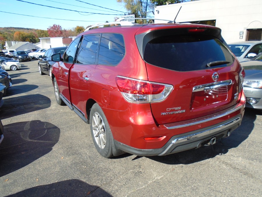 2014 Nissan Pathfinder 4WD 4dr S, available for sale in Waterbury, Connecticut | Jim Juliani Motors. Waterbury, Connecticut 2014 Nissan Pathfinder 4WD 4dr S, available for sale in Waterbury, Connecticut | Jim Juliani Motors. Waterbury, Connecticut