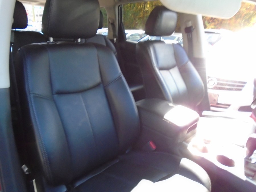 2014 Nissan Pathfinder 4WD 4dr S, available for sale in Waterbury, Connecticut | Jim Juliani Motors. Waterbury, Connecticut 2014 Nissan Pathfinder 4WD 4dr S, available for sale in Waterbury, Connecticut | Jim Juliani Motors. Waterbury, Connecticut