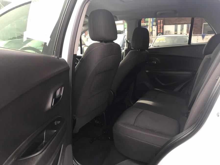 Used Chevrolet Trax AWD 4dr LT 2019 | Affordable Motors Inc. Bridgeport, Connecticut Used Chevrolet Trax AWD 4dr LT 2019 | Affordable Motors Inc. Bridgeport, Connecticut