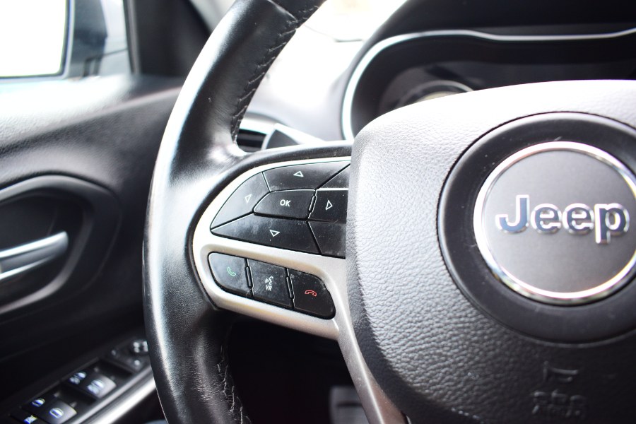 Used Jeep Cherokee Latitude Plus 4x4 2019 | Hillside Auto Mall Inc.. Jamaica, New York Used Jeep Cherokee Latitude Plus 4x4 2019 | Hillside Auto Mall Inc.. Jamaica, New York