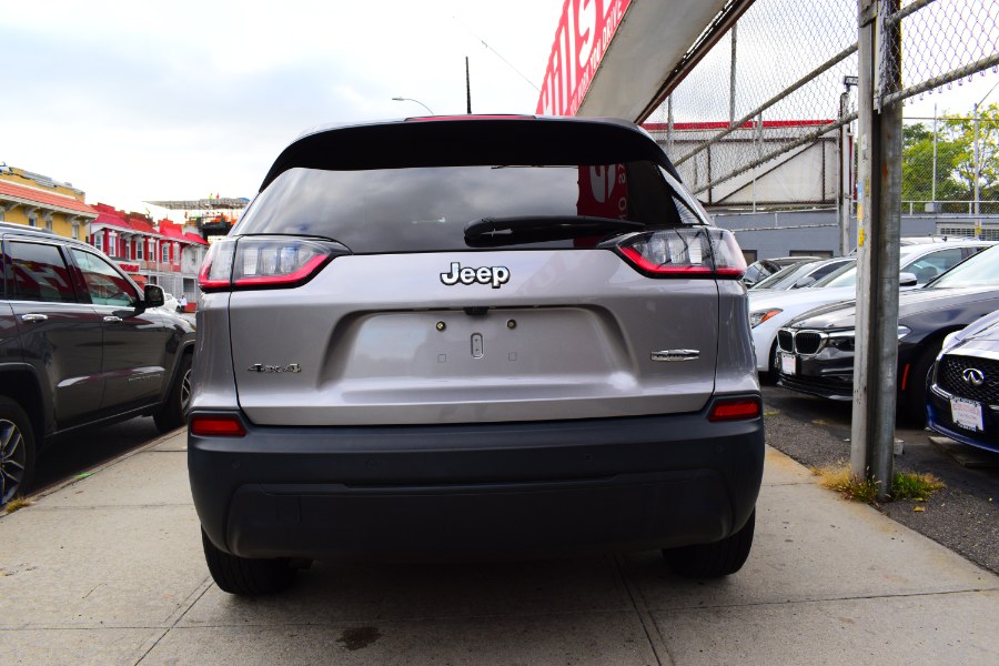 Used Jeep Cherokee Latitude Plus 4x4 2019 | Hillside Auto Mall Inc.. Jamaica, New York Used Jeep Cherokee Latitude Plus 4x4 2019 | Hillside Auto Mall Inc.. Jamaica, New York